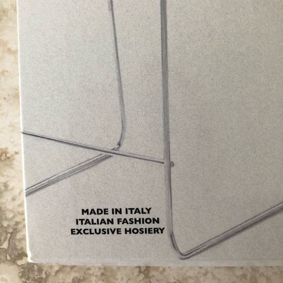 NEW 2pr Segreta Italian Stay-Up Hosiery - Picture 3 of 9